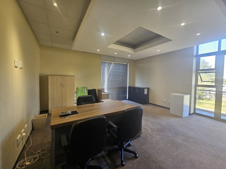 To Let commercial Property for Rent in Vincent Eastern Cape